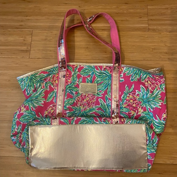 Lilly Pulitzer Handbags - Lilly Pulitzer Spike the Punch Sequin Tote